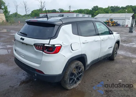 2023 Jeep Compass Altitude 4X4 from USA, damaged, VIN 3C4NJDBN3PT510424